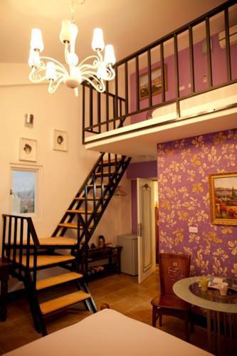 Alongs Garden Bed & Breakfast Kota Tua Kota Tua Hengchun Bagian luar foto