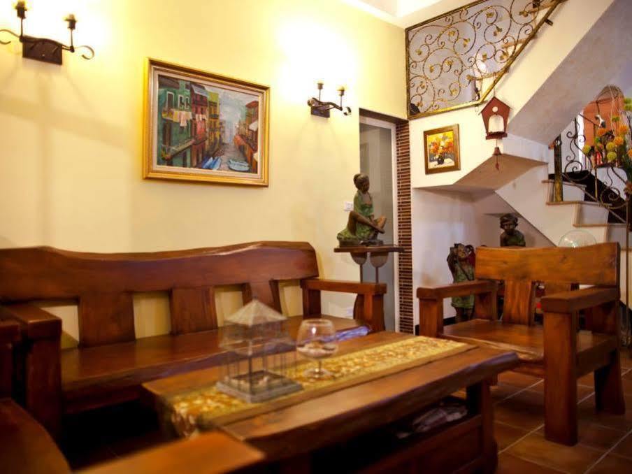 Alongs Garden Bed & Breakfast Kota Tua Kota Tua Hengchun Bagian luar foto